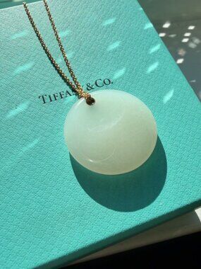 Tiffany & Co. Elsa Peretti White Jade Disc Necklace 18k Chain 35mm 16.5g Gold